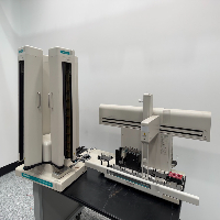 Beckman Coulter Biomek 2000 Automation Workstation with Stacker Carousel image 1